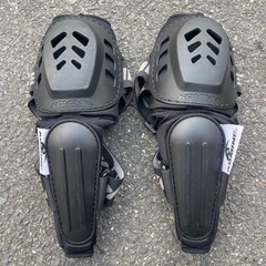 美品 KOMINE プロテクター　肘