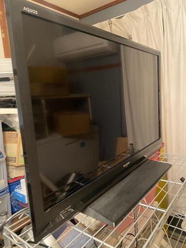 SHARP　32型テレビ