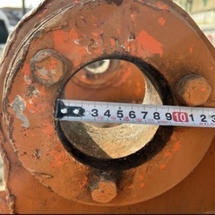 d215604 メーカー不明 ユンボ バケット 建機 重機 海外 建設機械 アタッチメント ヤンマー 部品 パーツ 宮城県 現状品 中古品の画像