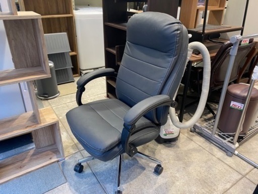 ニトリ ワークチェア 腰痛持ち必見！ リカルドブレスレザー デスクチェア イス リクライニング リカルドチェア