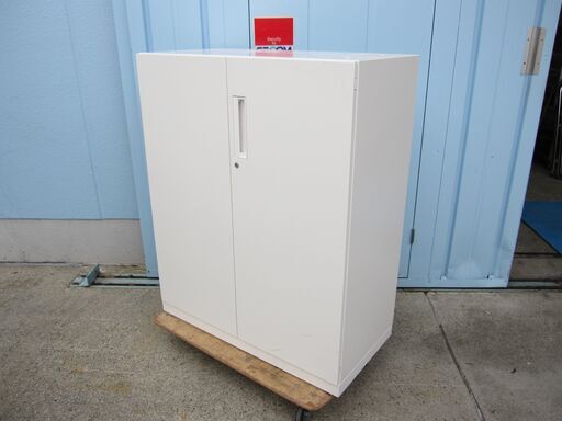 両開き書庫　ホワイト　鍵あり　コクヨ製エディア　900ｘ450ｘ1100