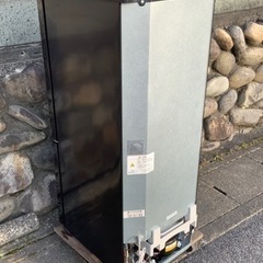 リユース　三菱　146L  冷凍冷蔵庫　2019年製　2ドア冷蔵庫　　幅48　　奥行59.5　　高さ121.3　 （ｃｍ）　MITSUBISHI  冷蔵庫