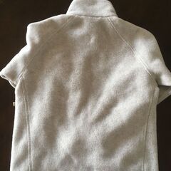 モンベルキッズフリース　100の画像