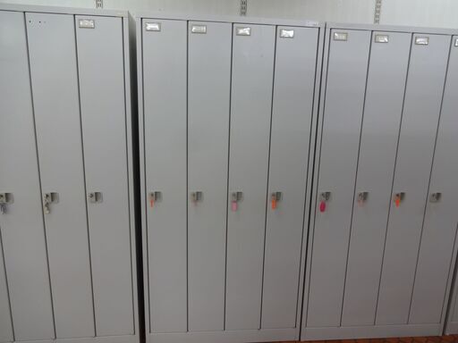 ID 170575　４人用ロッカー　鍵付き