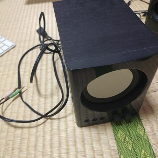 ⑥ウーハー付きスピーカー