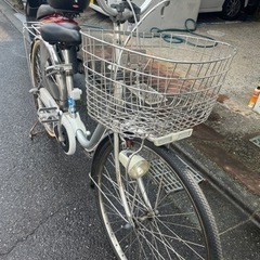 自転車 電動アシスト自転車の画像