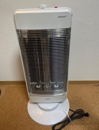 【美品】山善 速暖カーボンヒーター+遠赤外線シーズヒーター搭載 ツインヒートプラス