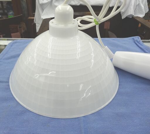 LEDデザインペンダントライト 2018年製 アイリスオーヤマ PL8L-E26CG1-W ホワイト 照明器具 西岡店