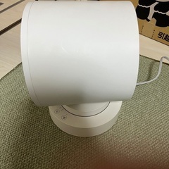 19日まで！セラミックヒーター 人感センサー付き スリーアップ株式会社 2019年製の画像