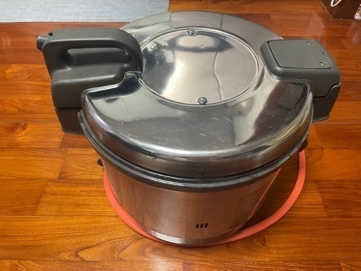 パロマ　ガス炊飯器　電子保温ジャー付き　LPガス 2.2升