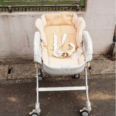 あげます。コンビ子供用ゆりかごの画像