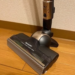 SHARP コードレス掃除機の画像