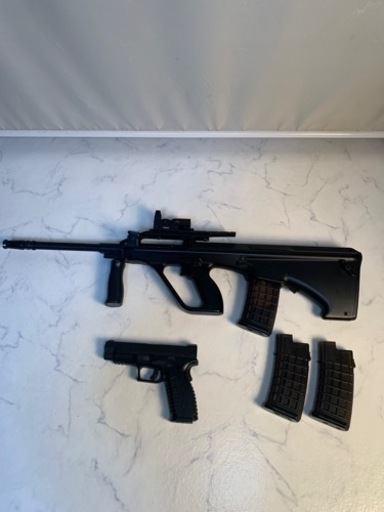 購入者決まりました　実戦重視の方用　東京マルイ　ステアーAUG、XDM