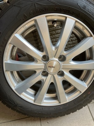 １５インチ　スタッドレスタイヤ４本