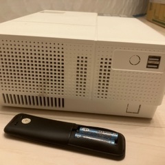 プロジェクター　ホームシアター yaber Y60