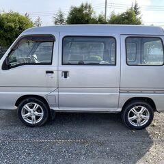 サンバーバン 2WD  5速MT 車検2025年7月までの画像