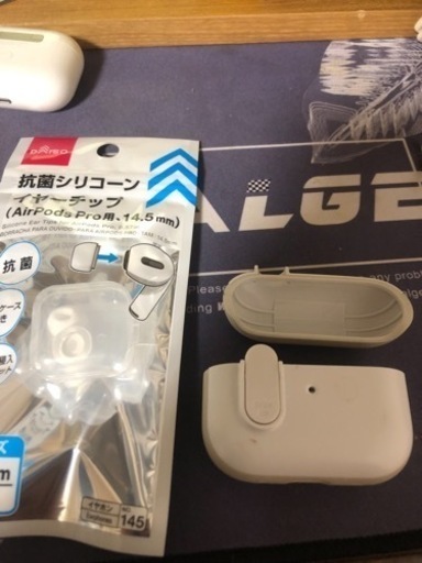 正規品 AirPods Pro ケース 新品シリコーン付き