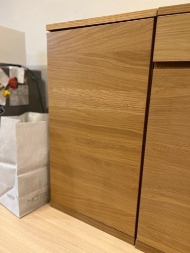 無印良品　キャビネット　片側扉　オーク材