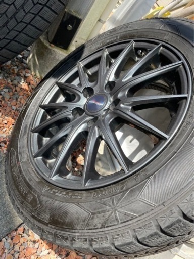 車のパーツ タイヤ、ホイール