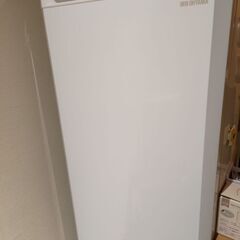 激安!冷凍ストッカー175L　ｱｲﾘｽｵｰﾔﾏ　2019年製