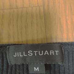 ジルスチュアートニットブラックカットソーの画像