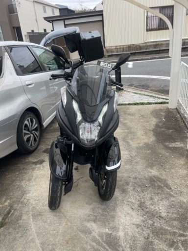 トリシティ125 (車の免許で乗れます)