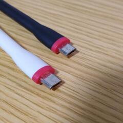 USB-microUSBタイプBケーブル2本の画像