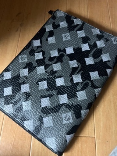 値下げしました！クラッチバック