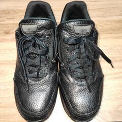 ニューバランス【MW585BK】