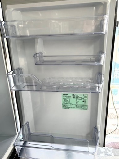 万代店　極美品MITSUBISHI 冷凍冷蔵庫 MR-CX30E-BR  3ドア 300L 真ん中野菜室 自動製氷 閉め忘れ防止 20