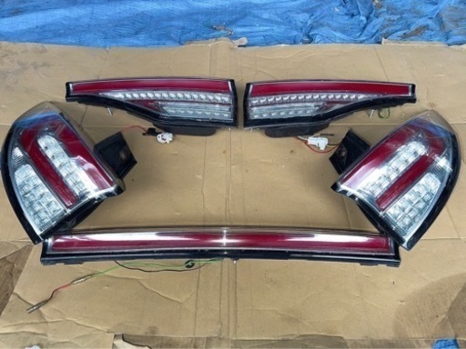 クリスタルアイ