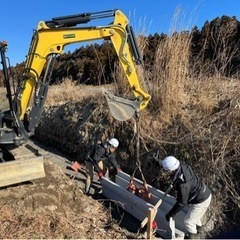 工場内の軽作業。土木工事一式。高待遇。の画像