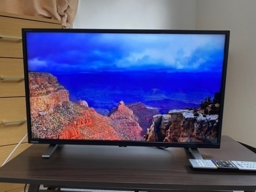 テレビ　液晶テレビ　東芝　REGZA 32V34 2022年製　ネット動画対応
