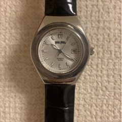 最終値下げ‼️ Folli Follie腕時計の画像