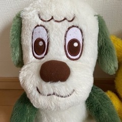 ✨まとめてお安く❗️✨わんわん ピカチュウ 大きめぬいぐるみ2個セットの画像