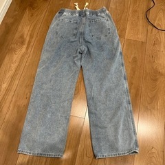 レディース　ワイドレッグジーンズの画像