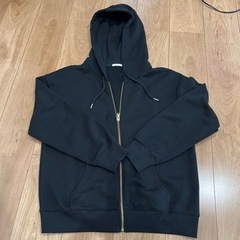 レディース　ジップ　パーカー　　