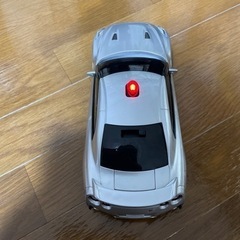 子供用品　おもちゃ　　GTR 車フィギュアの画像