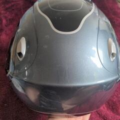 お話し中になります。ZACK  ZR-11ジェットヘルメットになります。の画像
