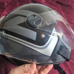 お話し中になります。ZACK  ZR-11ジェットヘルメットになります。の画像