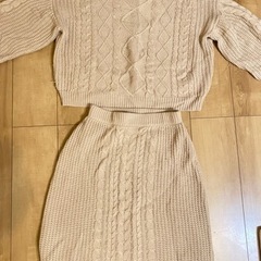 セットアップ　ニット　Mの画像