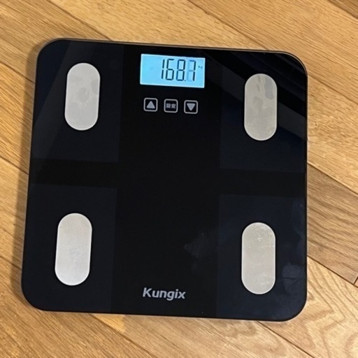 体重計　BMI 最新薄型