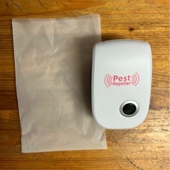 【新品・未使用】 超音波害虫駆除器　室内用　プラグインタイプ 蚊...
