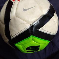 サッカーボール ナイキ