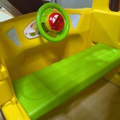 バス　滑り台の画像