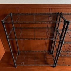 スチールラックの画像