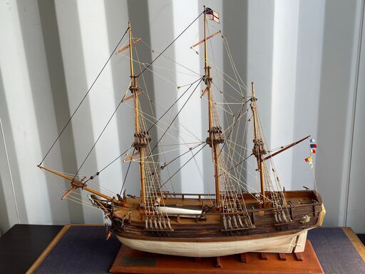 木製帆船模型/HMS BOUNTY/HMSバウンティ/イギリス海軍武装輸送船 ガラスケース 額装 直接引き取りのみ