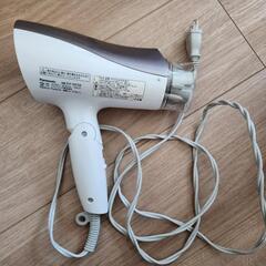 Panasonic EH-NE5B　ヘアドライヤーの画像