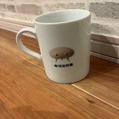 マグカップ八個の画像