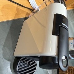 家電 キッチン家電 コーヒーメーカーセット　ネスプレッソコーヒーメーカー　の画像
